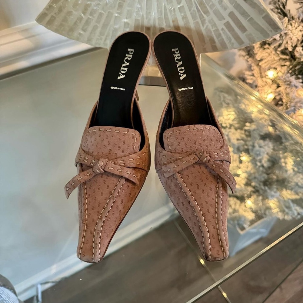 Prada - Rare Vintage Tan Ostrich Leather Mules
